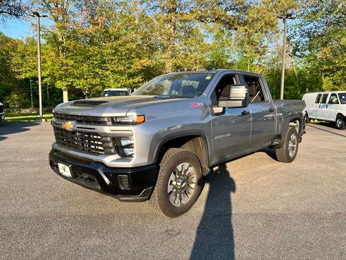 Sterling Gray Metallic 2025 Chevrolet Silverado 2500 Custom
