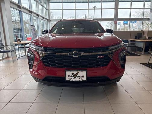 Apex Red 2026 Chevrolet Trax FWD 2RS