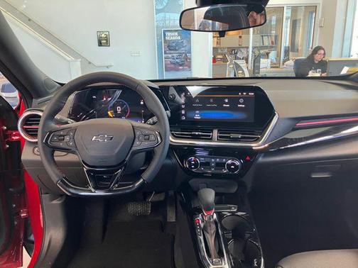 2026 Chevrolet Trax FWD 2RS