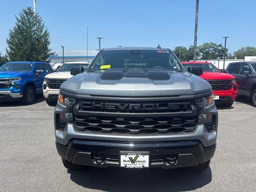 Sterling Gray Metallic 2026 Chevrolet Silverado 1500 Custom Trail Boss