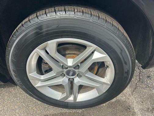 2018 Audi Q5 2.0T Premium