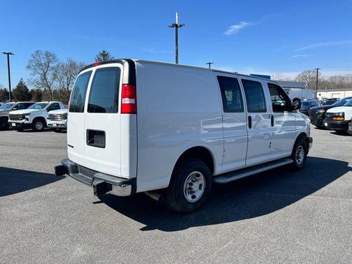2023 Chevrolet Express 2500 RWD 2500 Regular Wheelbase WT
