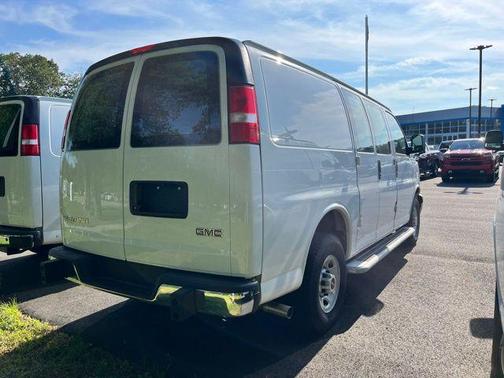 2024 GMC Savana 2500 Work Van