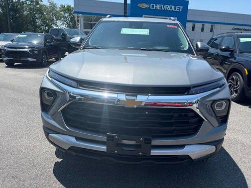 Sterling Gray Metallic 2026 Chevrolet Trailblazer LT