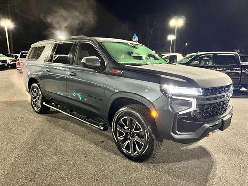2021 Chevrolet Suburban 4WD Z71