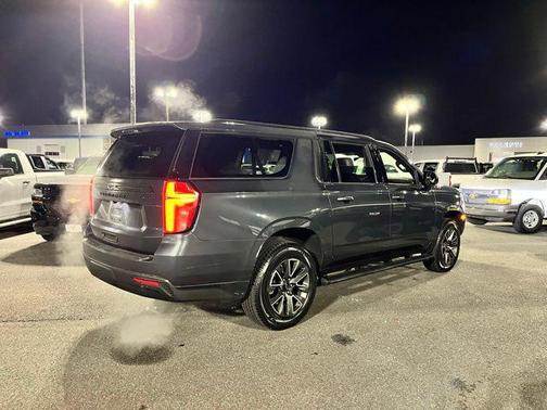 2021 Chevrolet Suburban 4WD Z71