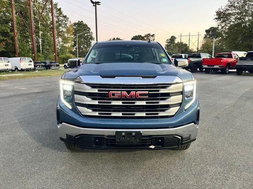 2024 GMC Sierra 1500 SLE