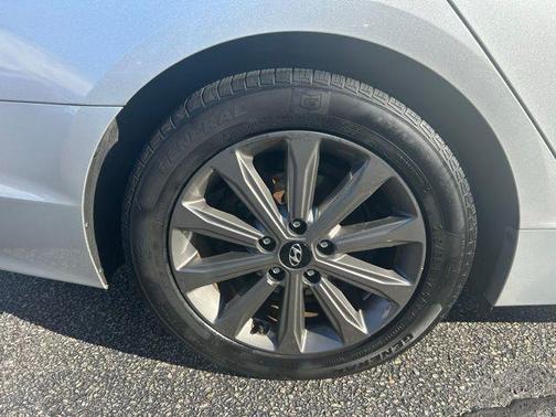 2016 Hyundai SONATA Limited