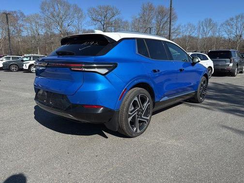 Riptide Blue Metallic 2026 Chevrolet Equinox EV LT