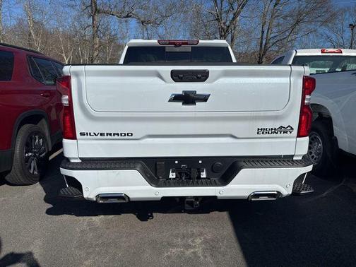 Polar White 2026 Chevrolet Silverado 1500 High Country