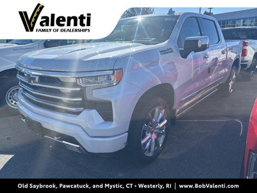 Polar White 2026 Chevrolet Silverado 1500 High Country