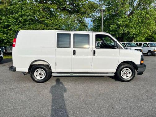 Summit White 2025 GMC Savana 2500 Work Van