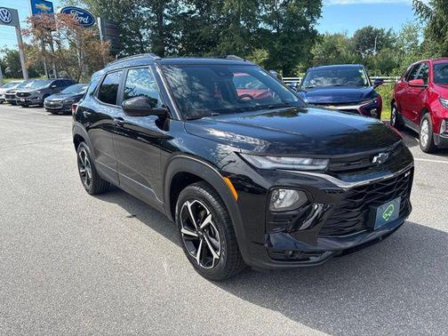 Mosaic Black Metallic 2023 Chevrolet Trailblazer RS
