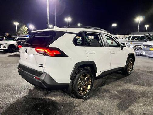 2023 Toyota RAV4 Hybrid Woodland Edition