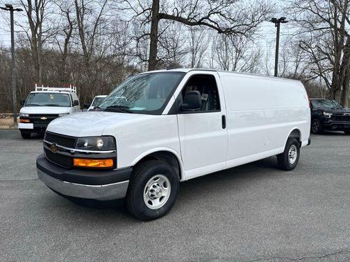 Summit White 2026 Chevrolet Express 2500 Work Van