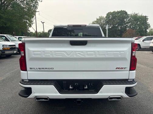 Summit White 2026 Chevrolet Silverado 1500 RST