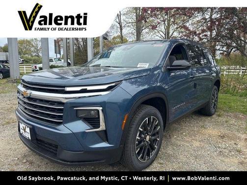 Lakeshore Blue Metallic 2026 Chevrolet Traverse LT