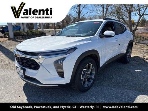 Summit White 2026 Chevrolet Trax LT