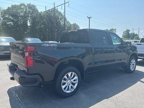 Black 2026 Chevrolet Silverado 1500 Custom