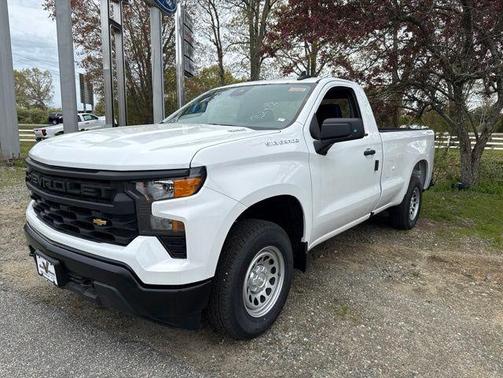 Summit White 2026 Chevrolet Silverado 1500 WT