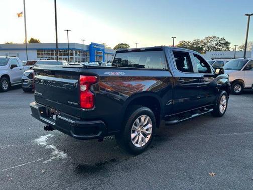 2022 Chevrolet Silverado 1500 Custom