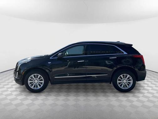2017 Cadillac XT5 Base