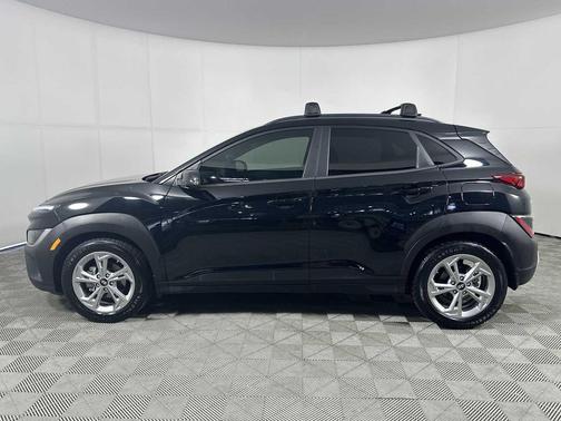 Abyss Black Pearl 2023 Hyundai KONA SEL