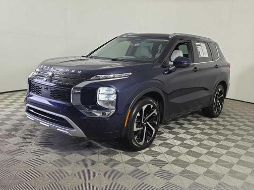 2022 Mitsubishi Outlander SEL Special Edition 2WD