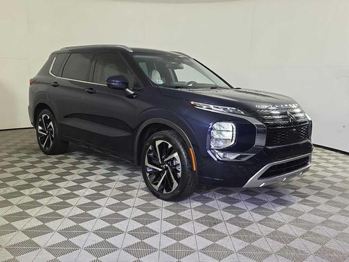 2022 Mitsubishi Outlander SEL Special Edition 2WD