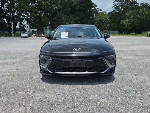 Onyx Black 2024 Hyundai SONATA SEL