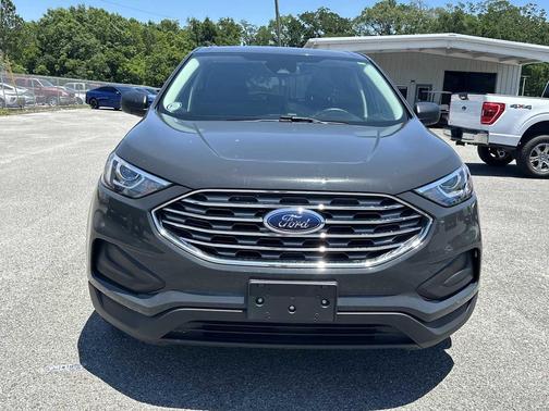 Lithium Gray 2021 Ford Edge SE