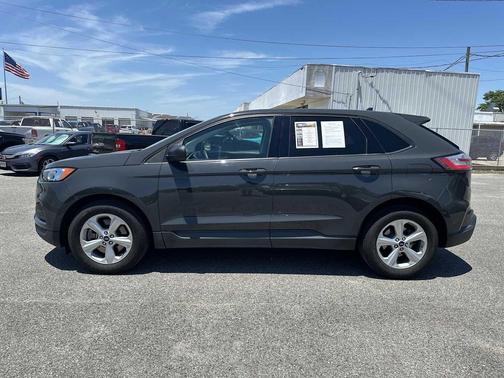 Lithium Gray 2021 Ford Edge SE