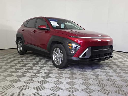 2024 Hyundai KONA SE