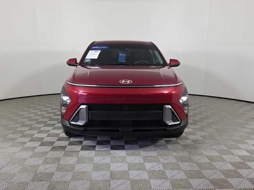 2024 Hyundai KONA SE