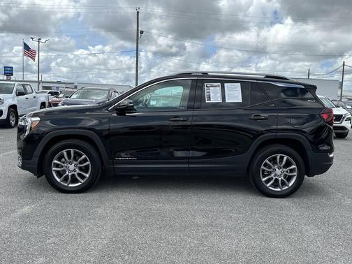 Ebony Twilight Metallic 2024 GMC Terrain SLT