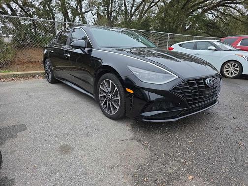 2022 Hyundai SONATA Limited