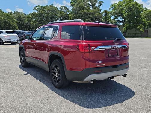 Red Quartz Tintcoat 2019 GMC Acadia SLT-1