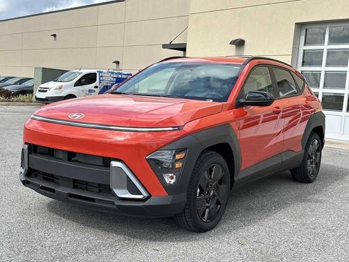 Soultronic Orange Pearl 2026 Hyundai KONA SEL Sport