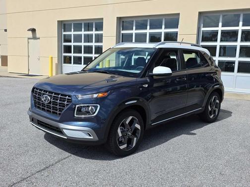 2025 Hyundai VENUE Limited
