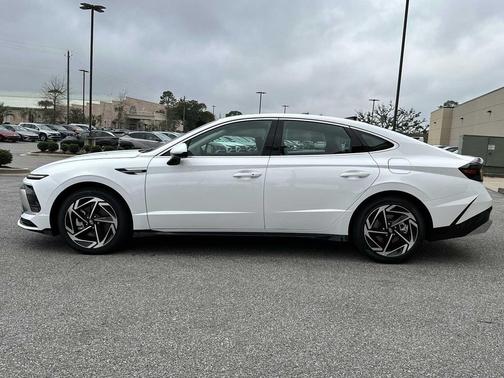 2026 Hyundai SONATA SEL