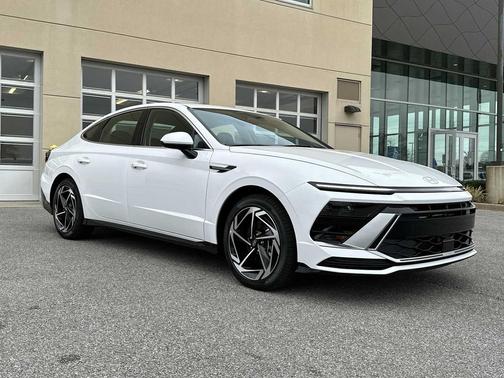 2026 Hyundai SONATA SEL