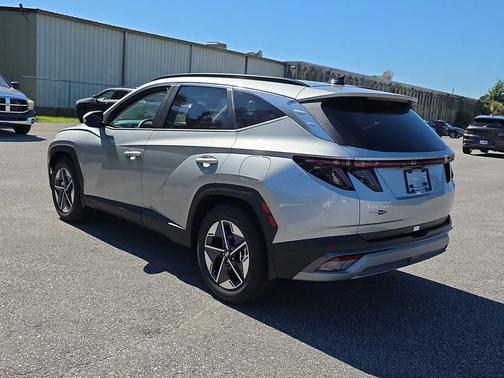 2026 Hyundai TUCSON SEL Convenience