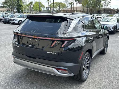 Ash Black 2026 Hyundai TUCSON Hybrid Limited