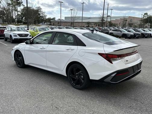 2026 Hyundai ELANTRA Sport