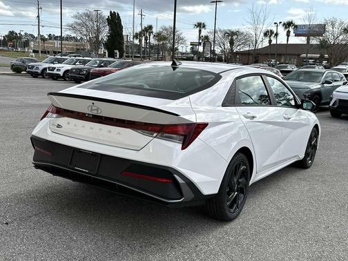 2026 Hyundai ELANTRA Sport