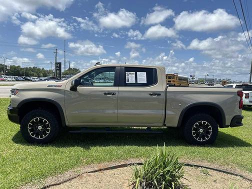 Sand Dune Metallic 2023 Chevrolet Silverado 1500 ZR2