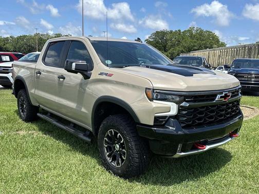 Sand Dune Metallic 2023 Chevrolet Silverado 1500 ZR2