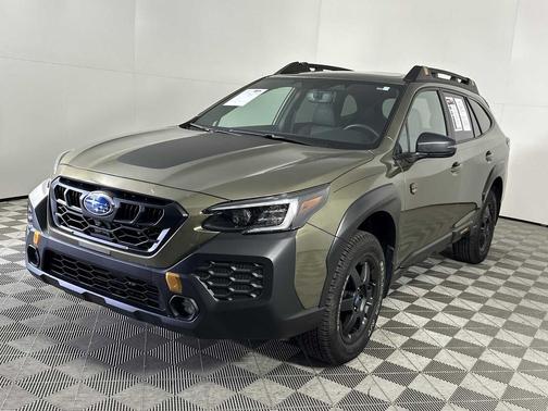 Autumn Green Metallic 2025 Subaru Outback Wilderness