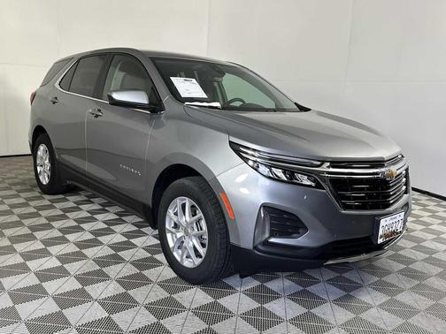 Sterling Gray Metallic 2024 Chevrolet Equinox 1LT