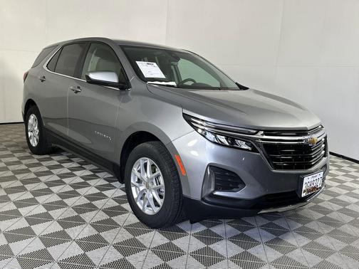 Sterling Gray Metallic 2024 Chevrolet Equinox 1LT